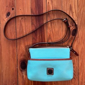 Dooney & Burke Cross Body spring/summer purse